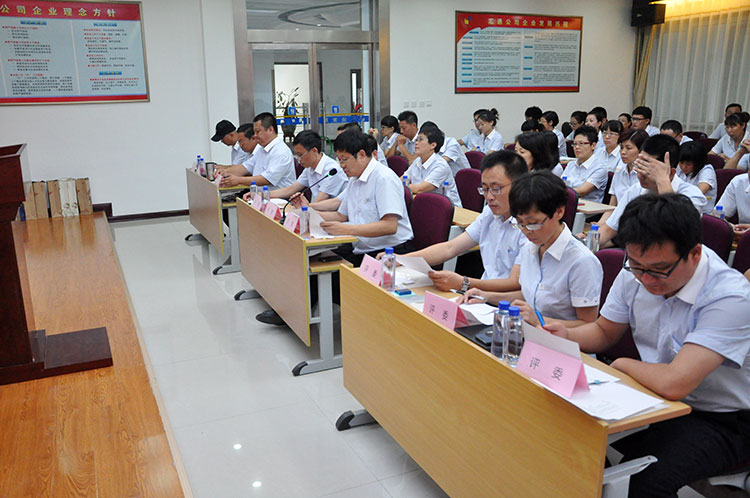 2015年“仁爱汇通、孝德汇通、诚信汇通”演讲比赛圆满结束