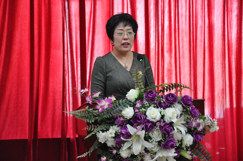 太阳神圣达成功系统总裁来公司分享经验